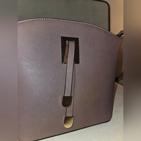 Dusty lavender Crossbody Bag with Gold Accent - Women - Picture 2 of 12